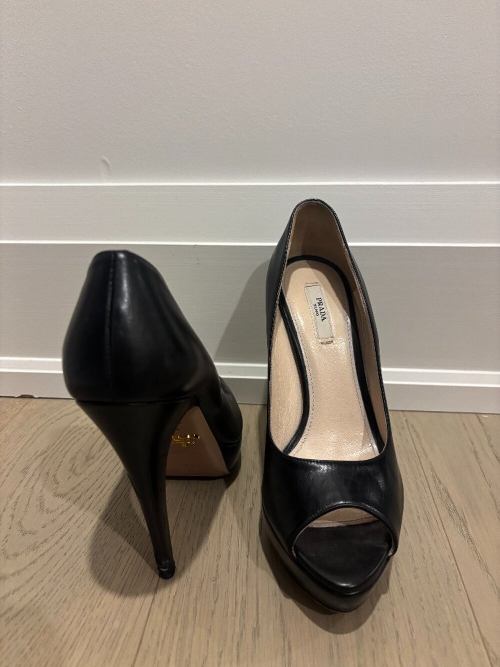 Prada Black Leather heel